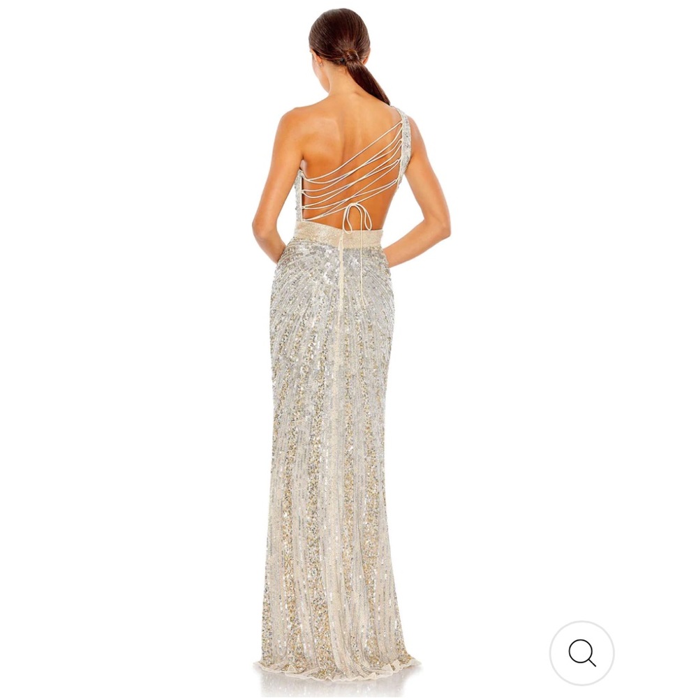 One-Shoulder Silver Sequin Evening Gown with Thigh Slit - Picture 2 of 6